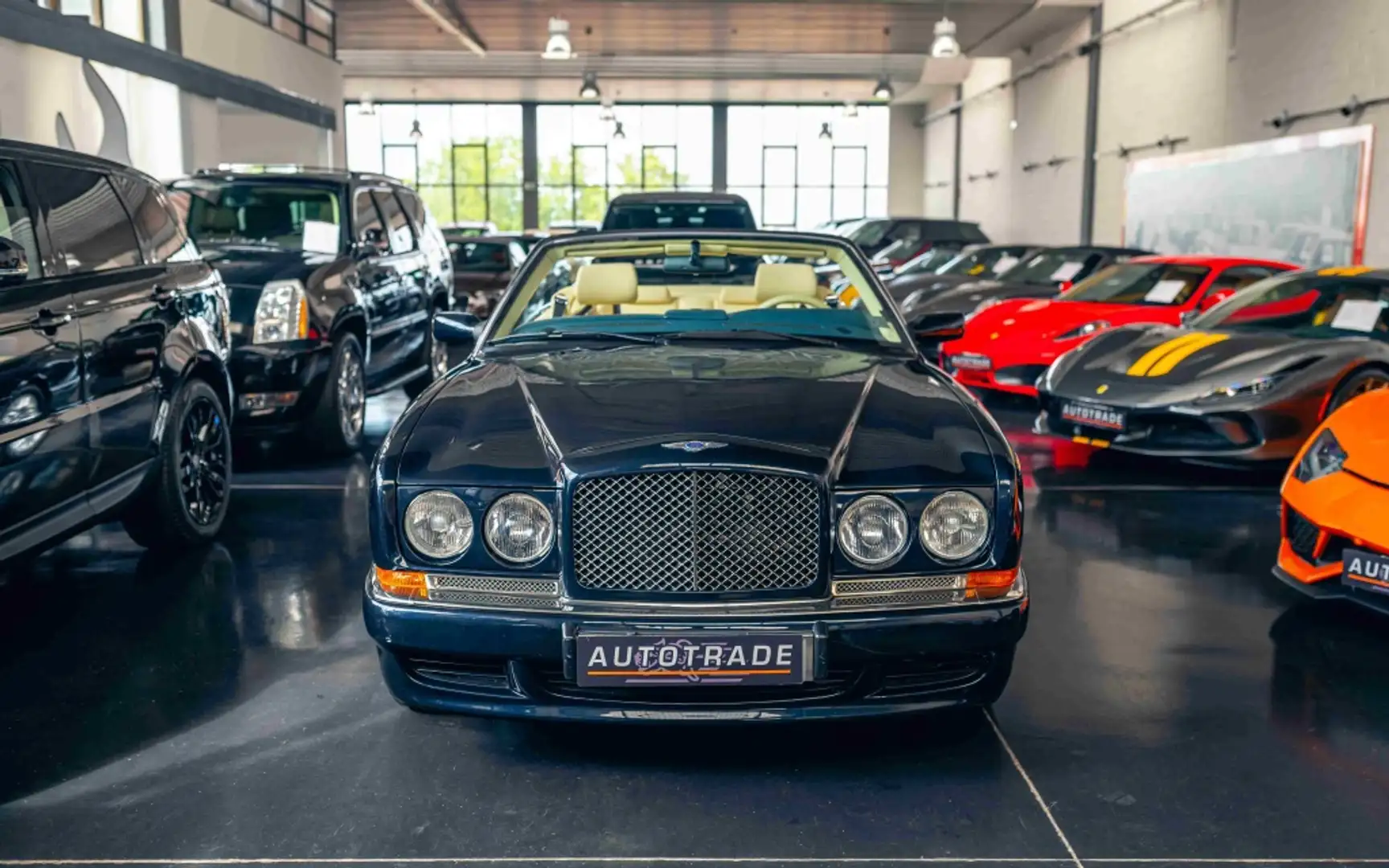 Bentley Azure Blau - 2