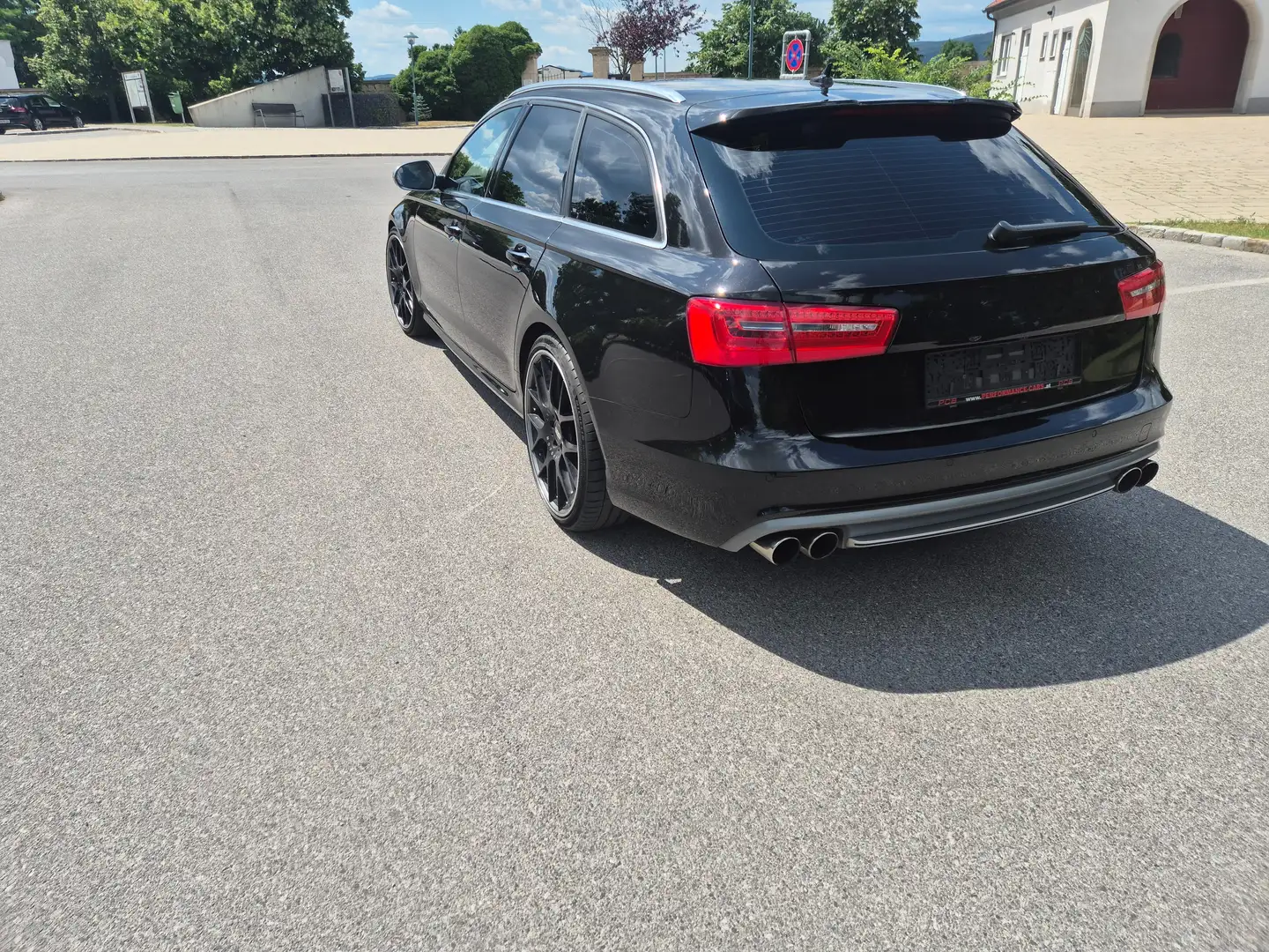 Audi S6 A6 S6 Avant 4,0 TFSI quattro S-tronic Schwarz - 2