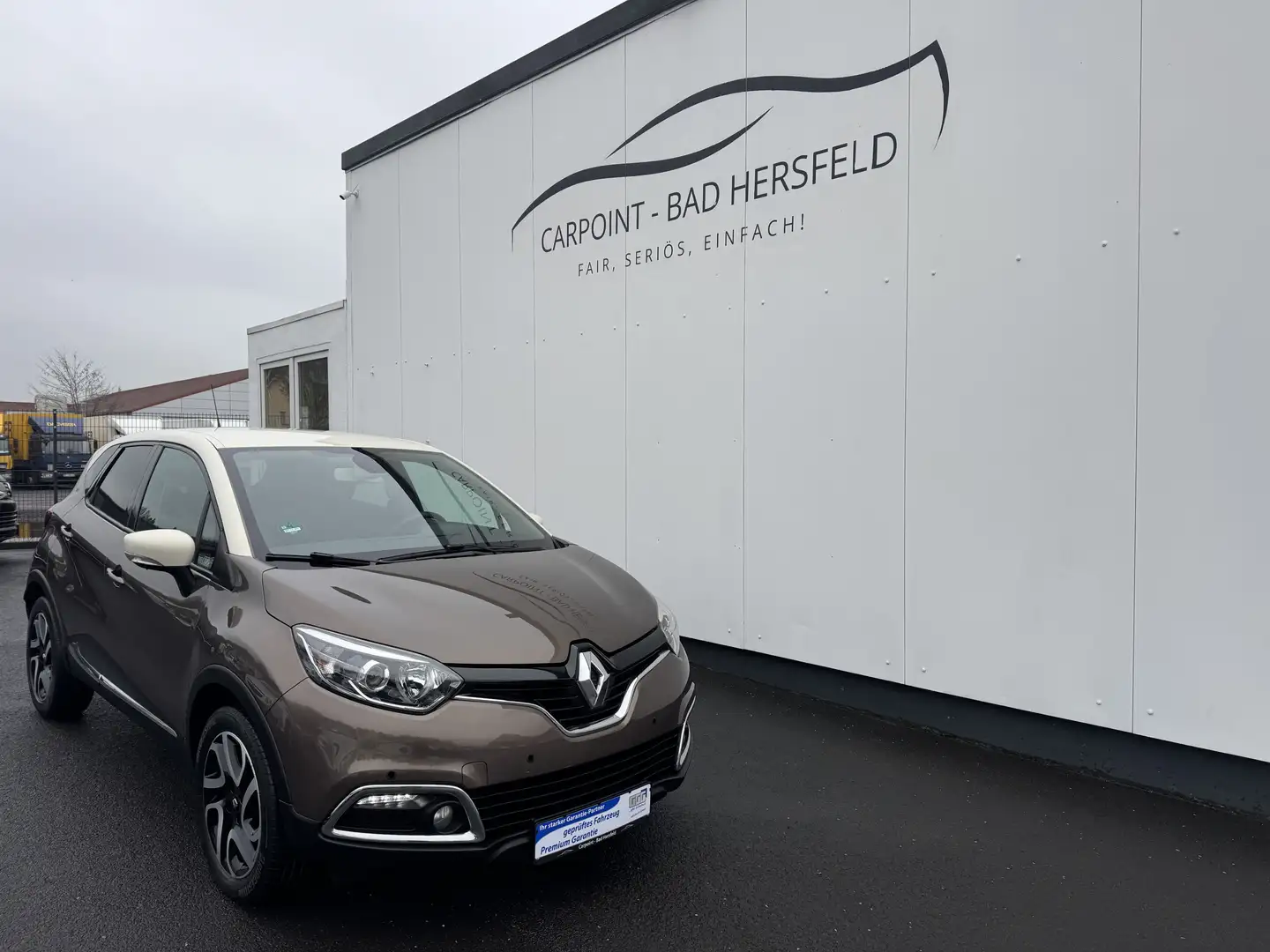 Renault Captur Luxe Braun - 1