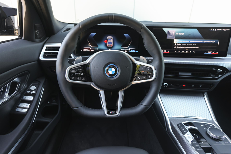 BMW 330 3 Serie 330e M Sport Automaat / Schuif-kanteldak / — photo 3