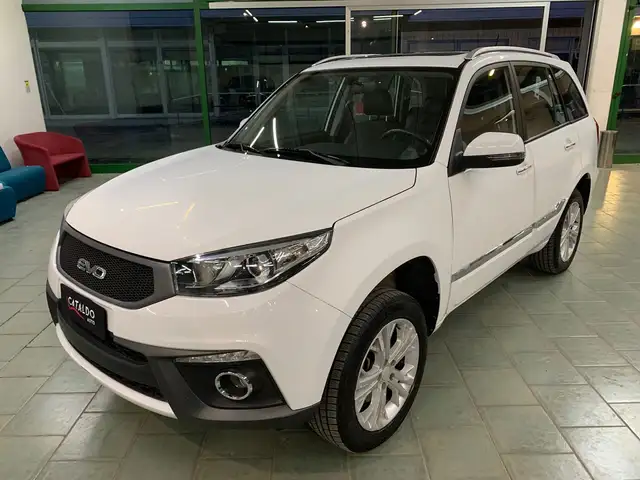 DR Automobiles DR EVO5