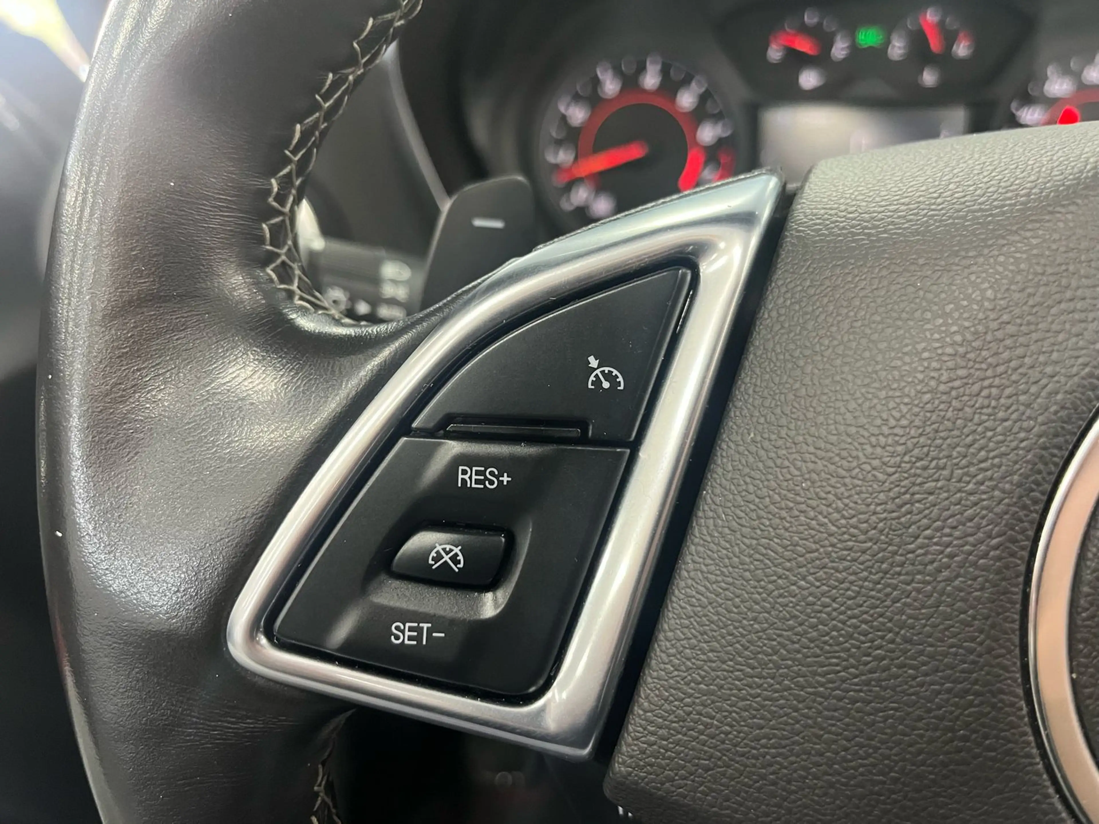 Chevrolet Camaro SS Cabrio *6,2l V8 RECARO / ZL1 / AUT* — photo 13