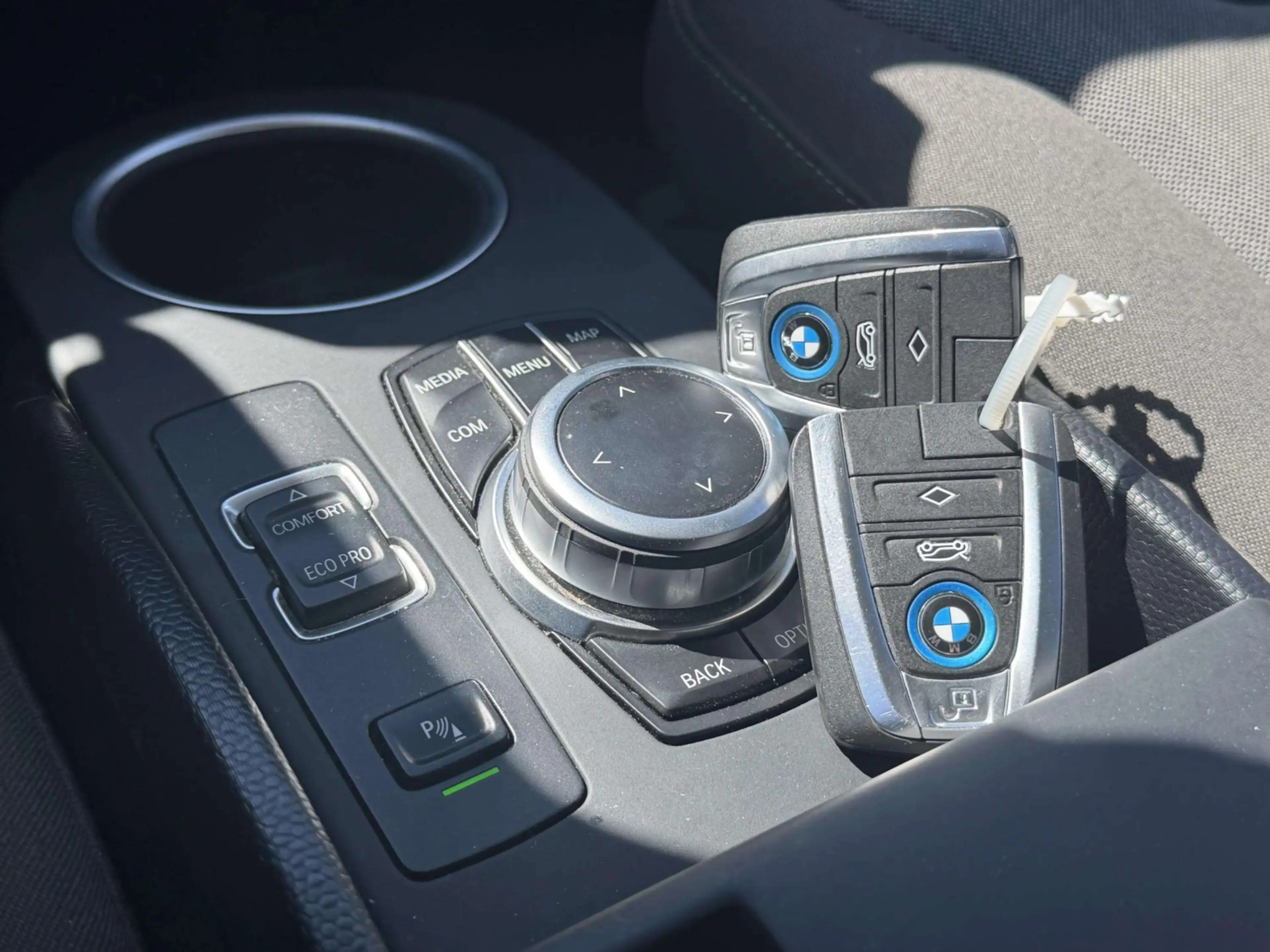 BMW i3 Basis 120Ah 42 kWh | SOH 89% | 19 Inch | Camera | — photo 19