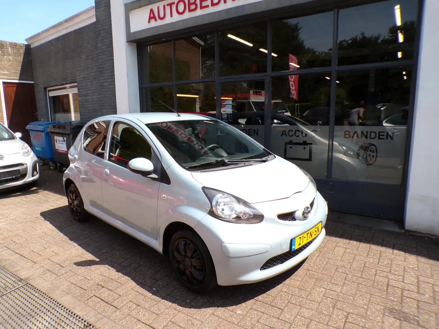 Toyota Aygo 1.0-12V + 5-Drs Automaat NAP,NIEUWE APK !!! Bleu - 2