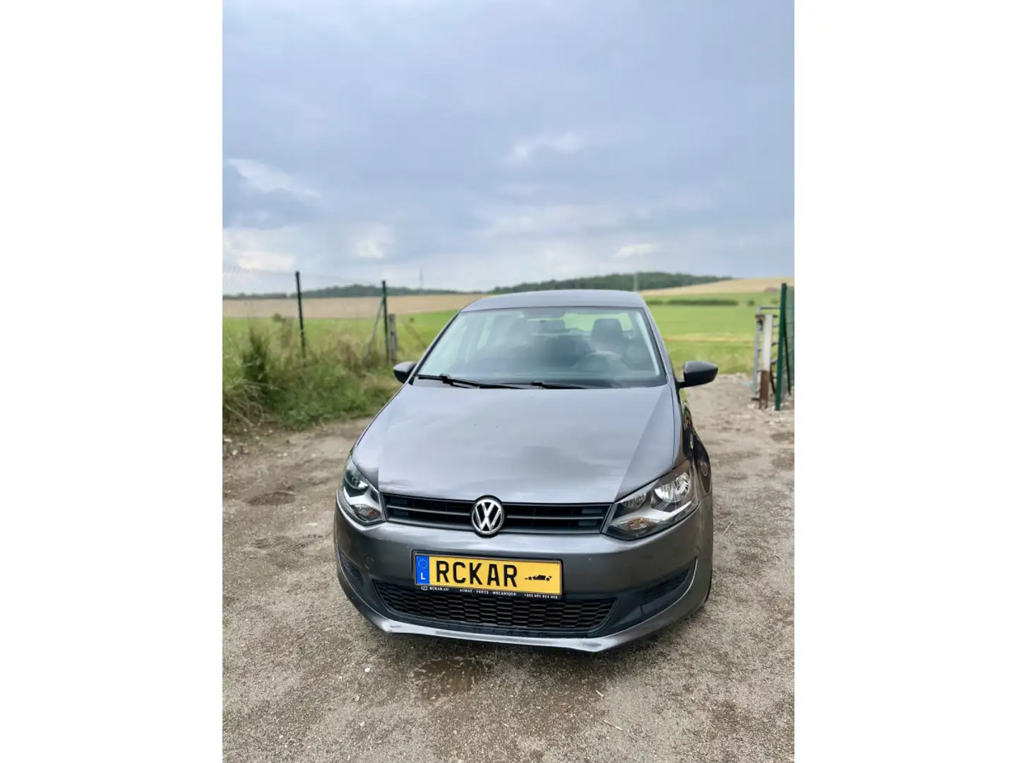 Volkswagen Polo 1.6 TDI 5p *Garantie 12 mois* Gris - 1