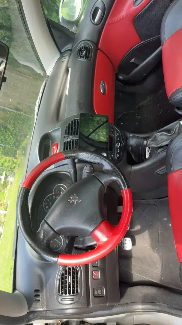 Peugeot 206 CC 110 - 1
