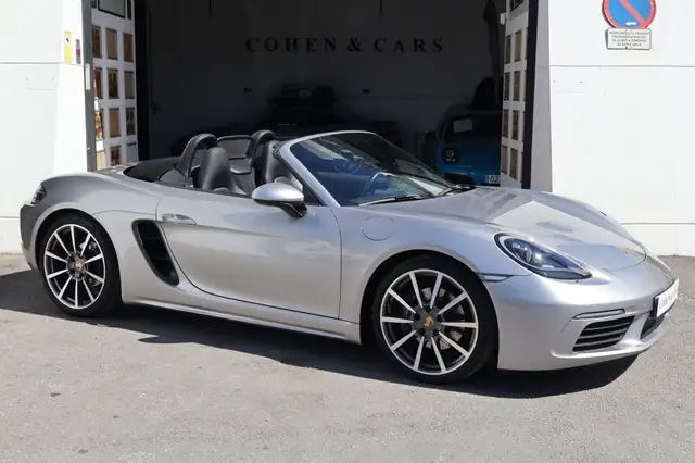 Porsche Boxster view 5