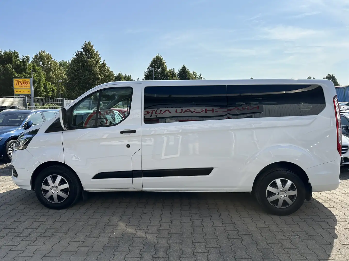 Ford Transit 2.0 Lang/L2*9-Sitze*TüV Neu*Klima*Sitzhzg*Park Wit - 2