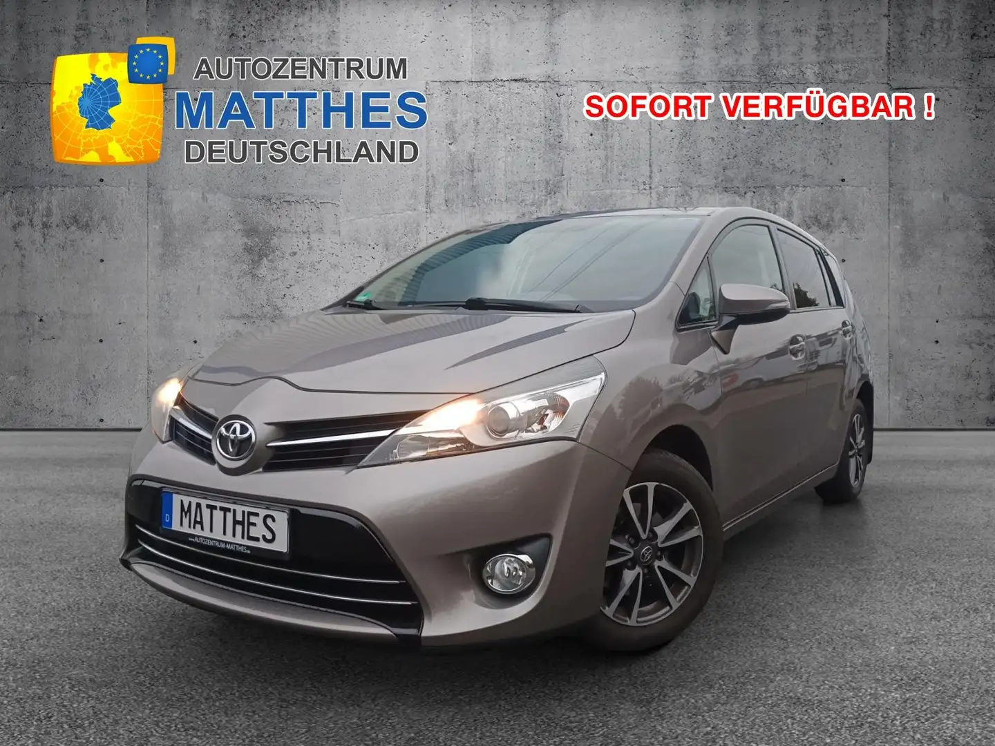 Toyota Verso 1.6 Comfort Navi Kamera 2 Zonen AHK SHZ Bronz - 1