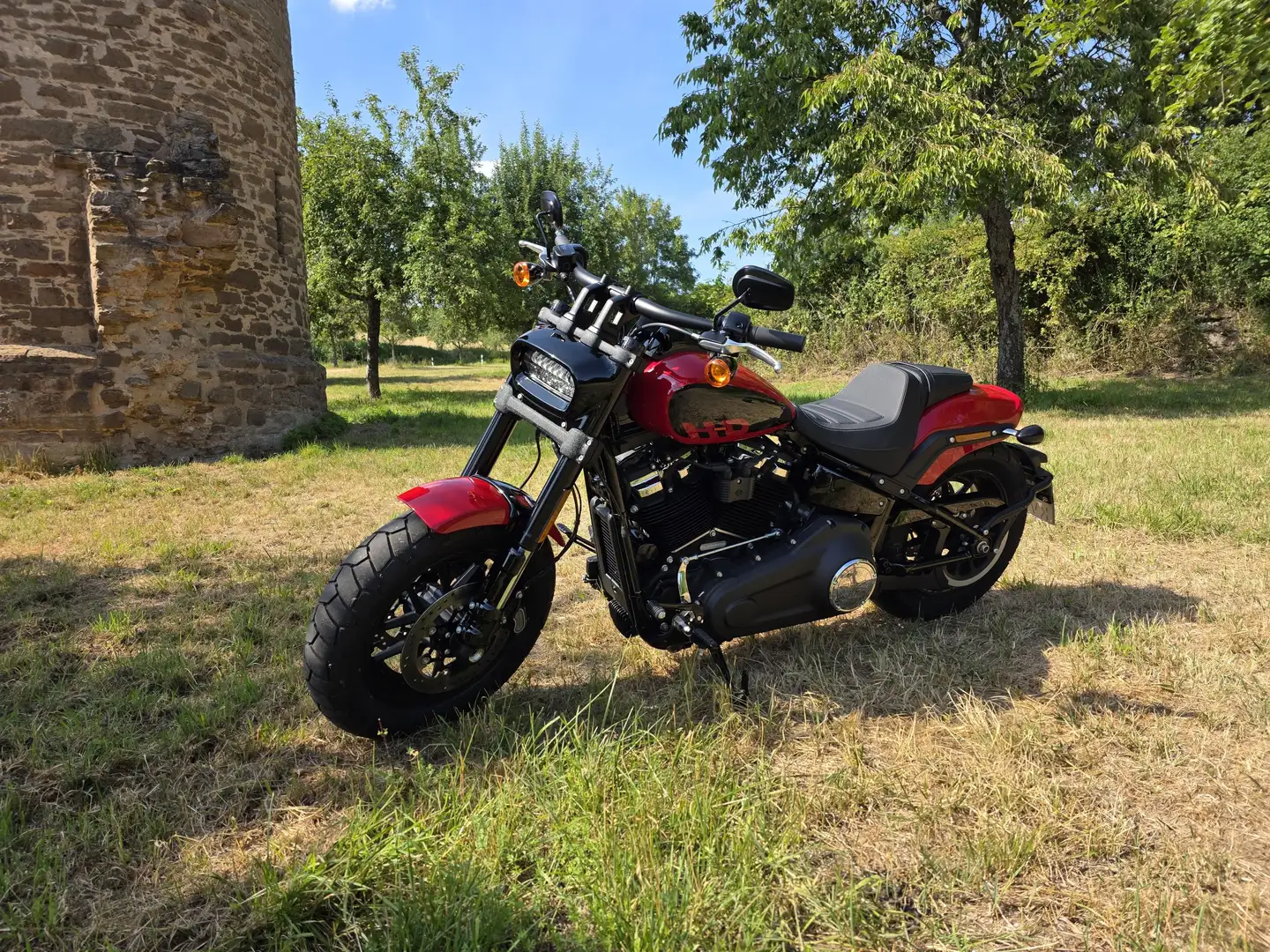 Harley-Davidson Fat Bob 114 FXFBS Rouge - 1