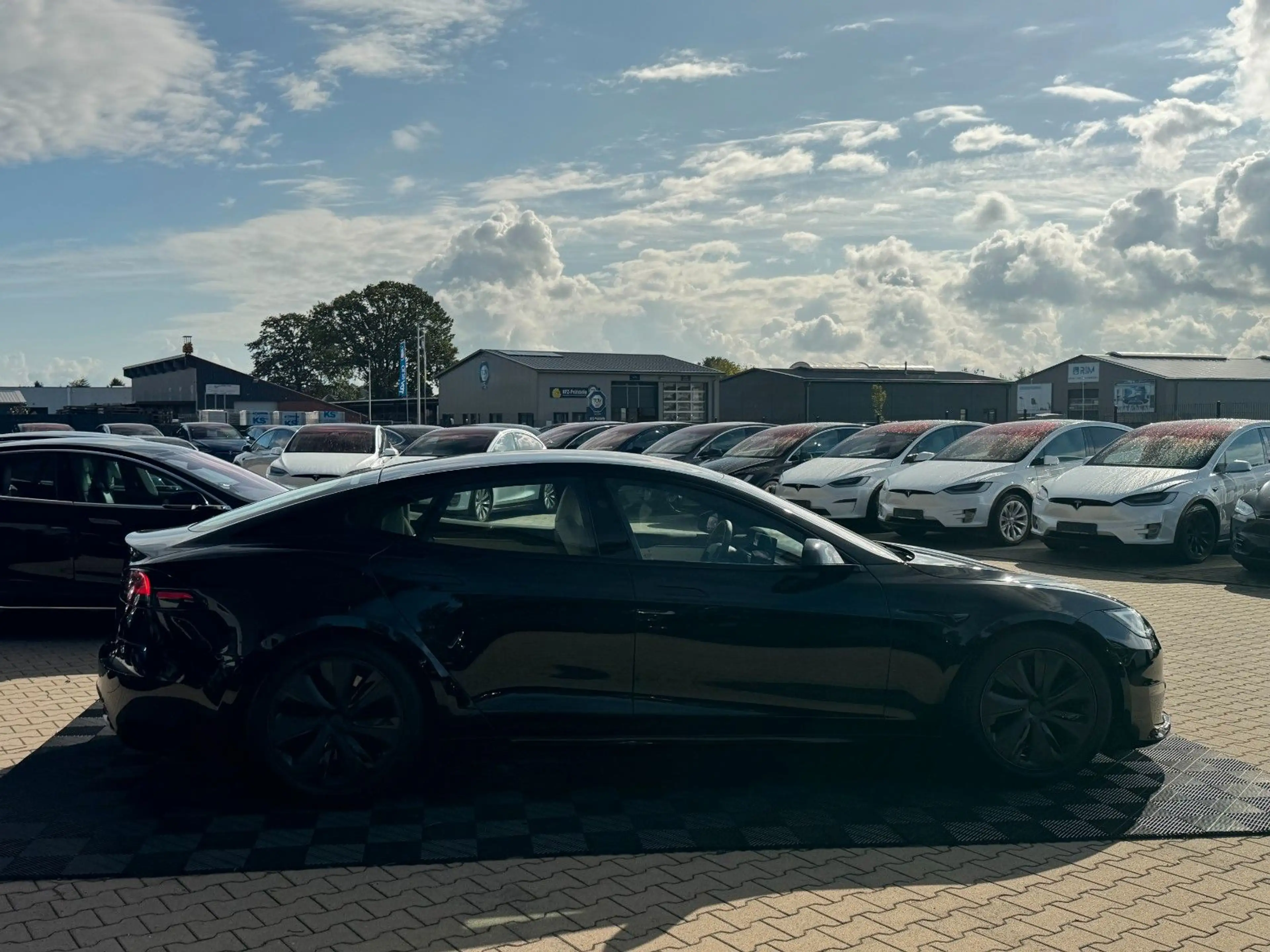 Tesla Model S MODEL S PALLADIUM | MATRIX | HW4 — photo 10