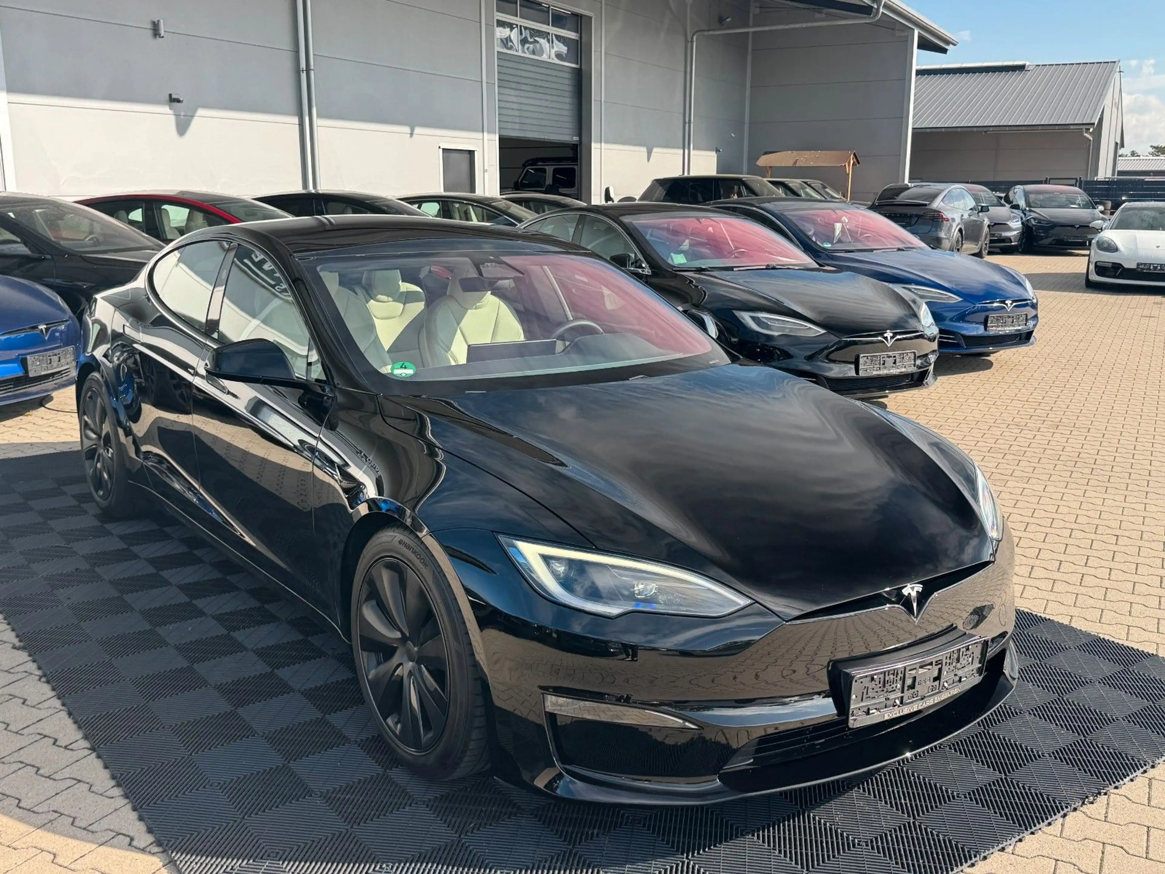 Tesla Model S MODEL S PALLADIUM | MATRIX | HW4 — photo 11