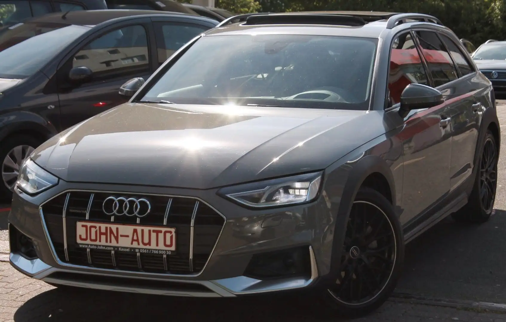Audi A4 allroad quattro 45 TFSI*Leder*Panorama*Kamera Gris - 1