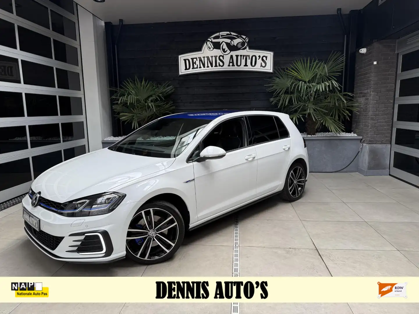 Volkswagen Golf GTE 1.4 eHybrid Edition Uniek 77/200 uitgaven Wit - 1