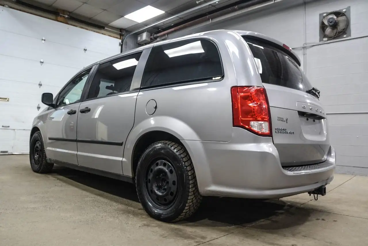 Dodge Grand Caravan снимка Dodge Grand Caravan