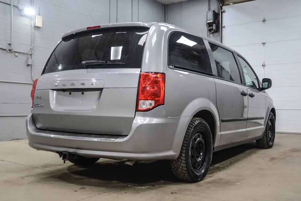 Dodge Grand Caravan снимка Dodge Grand Caravan