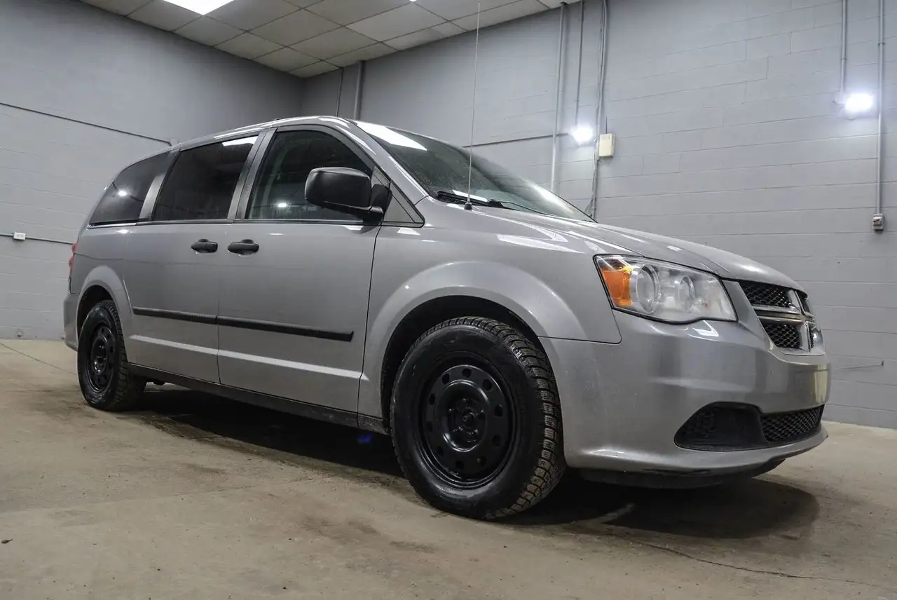 Dodge Grand Caravan снимка Dodge Grand Caravan