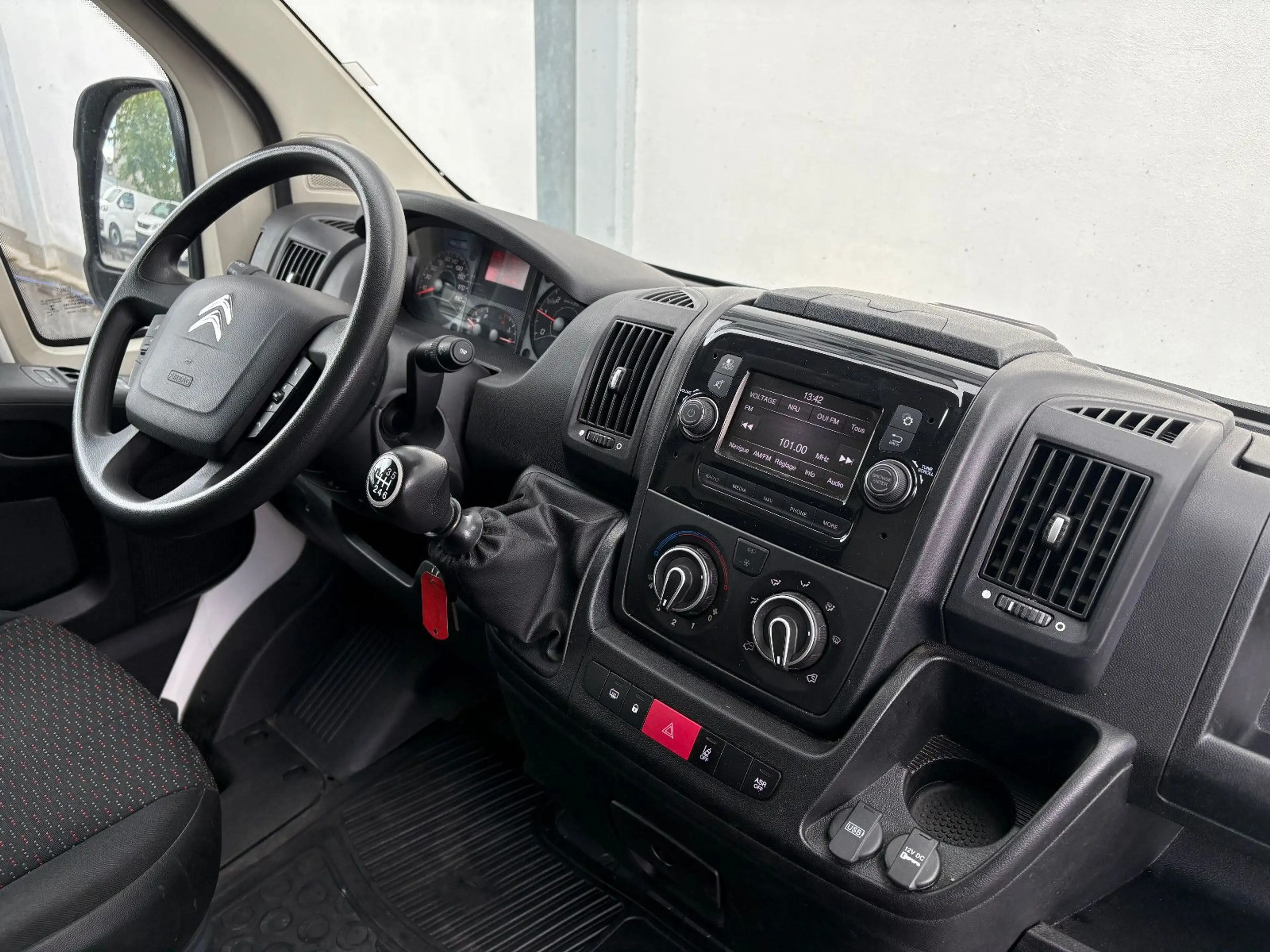 Citroen Jumper 2.2 30 L1H1, Kamera, PDC, Spurhalte., Navi — photo 10
