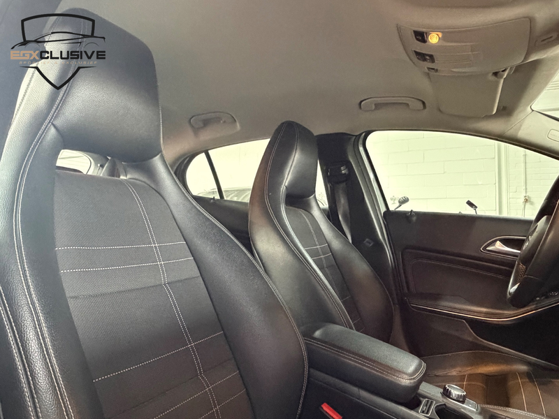 Mercedes-Benz GLA 180 Prestige — photo 18