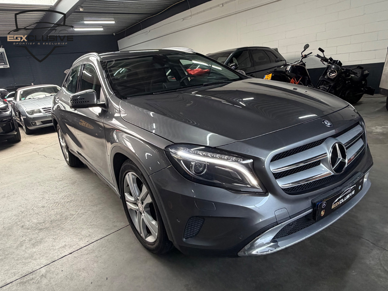 Mercedes-Benz GLA 180 Prestige — photo 4
