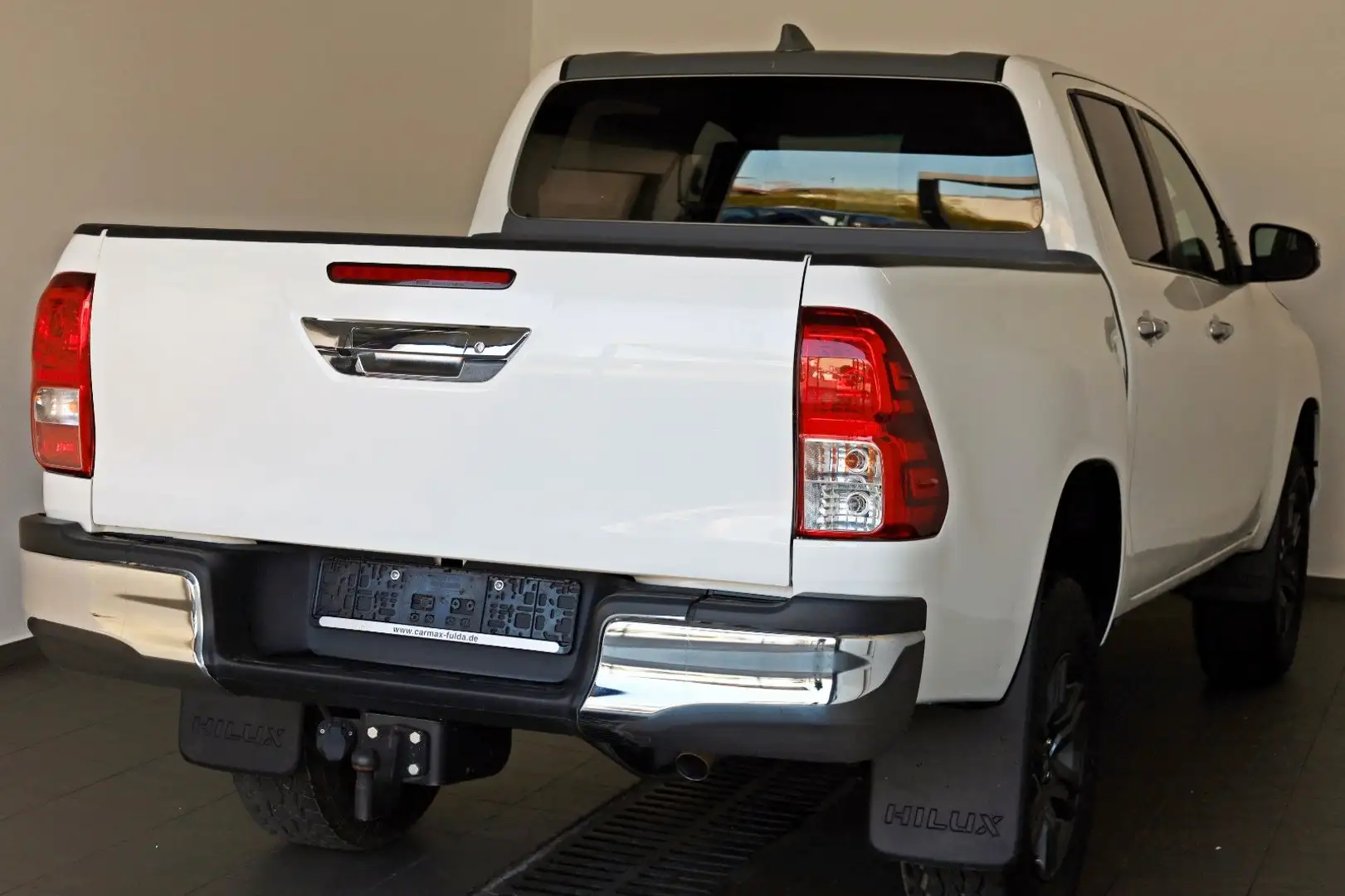 Toyota Hilux 2.8 D-4D ,Comfort,ACC,CarPlay, Kamera,AHK Grau - 2