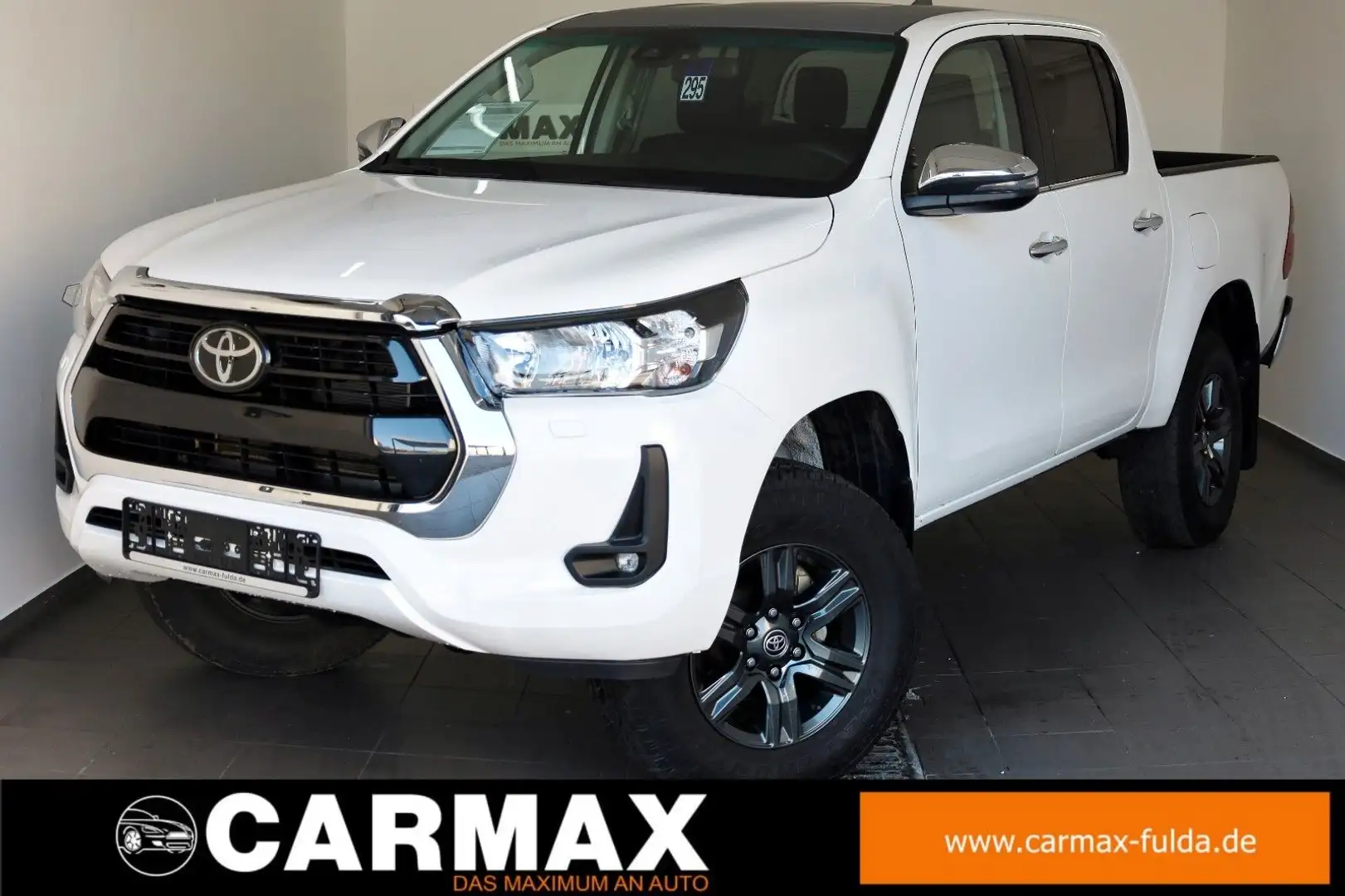 Toyota Hilux 2.8 D-4D ,Comfort,ACC,CarPlay, Kamera,AHK Grau - 1