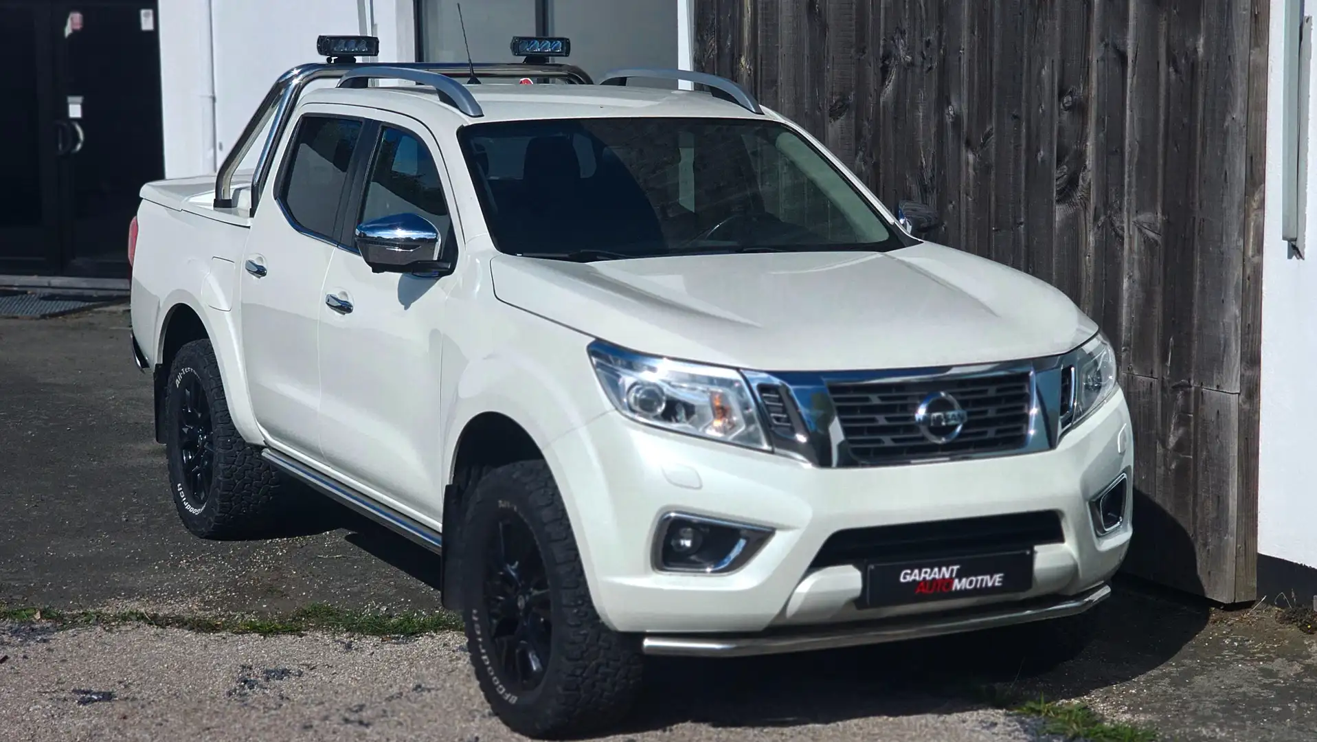 Nissan Navara OFF ROAD EDITION *19826 EX BTW / HTVA Weiß - 2