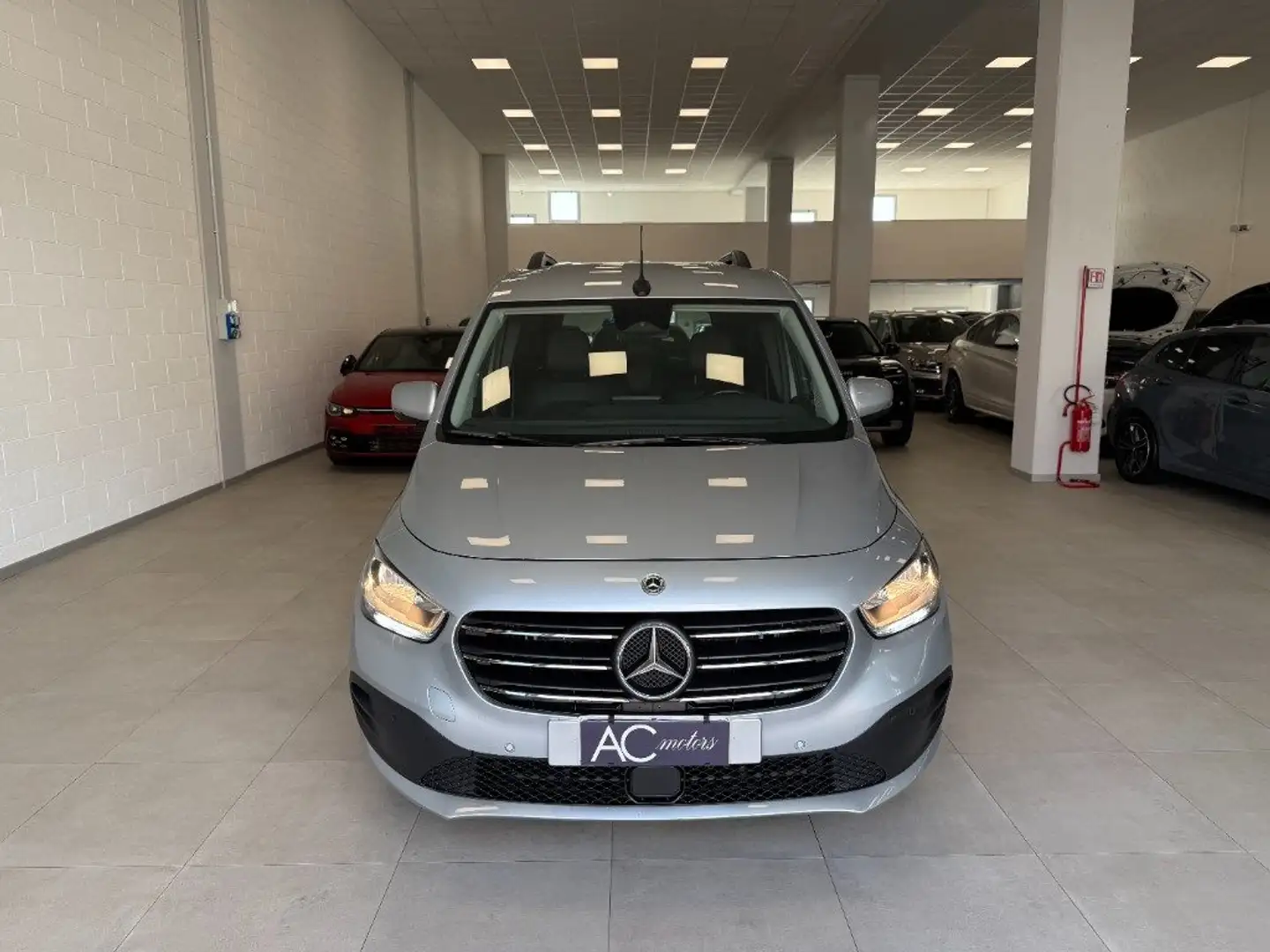 Mercedes-Benz T-Class d automatico Grigio - 1