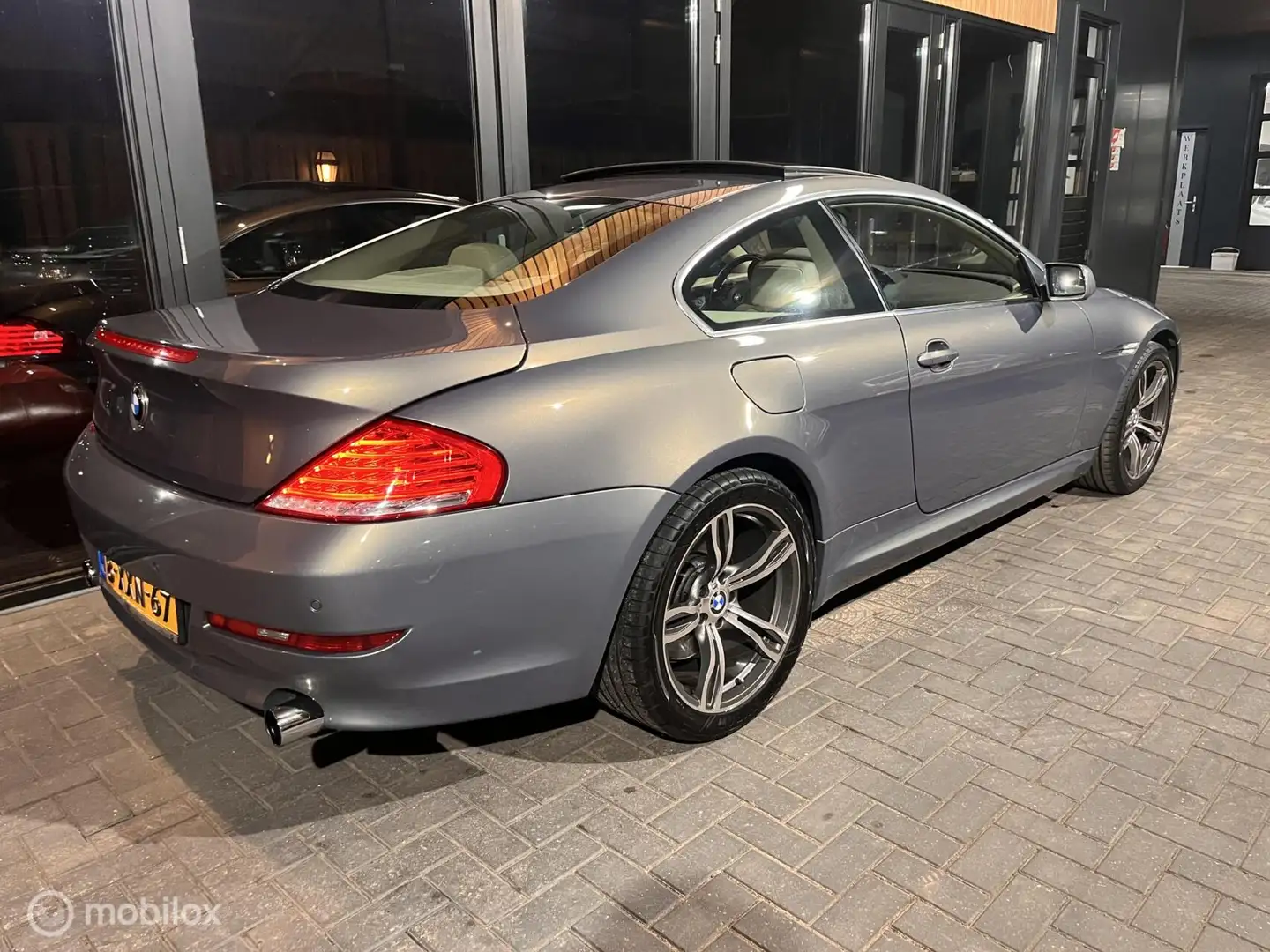 BMW 635 6-serie 635d High Executive LCI/DAK/SOFTCLOSE/MEMO Grijs - 2