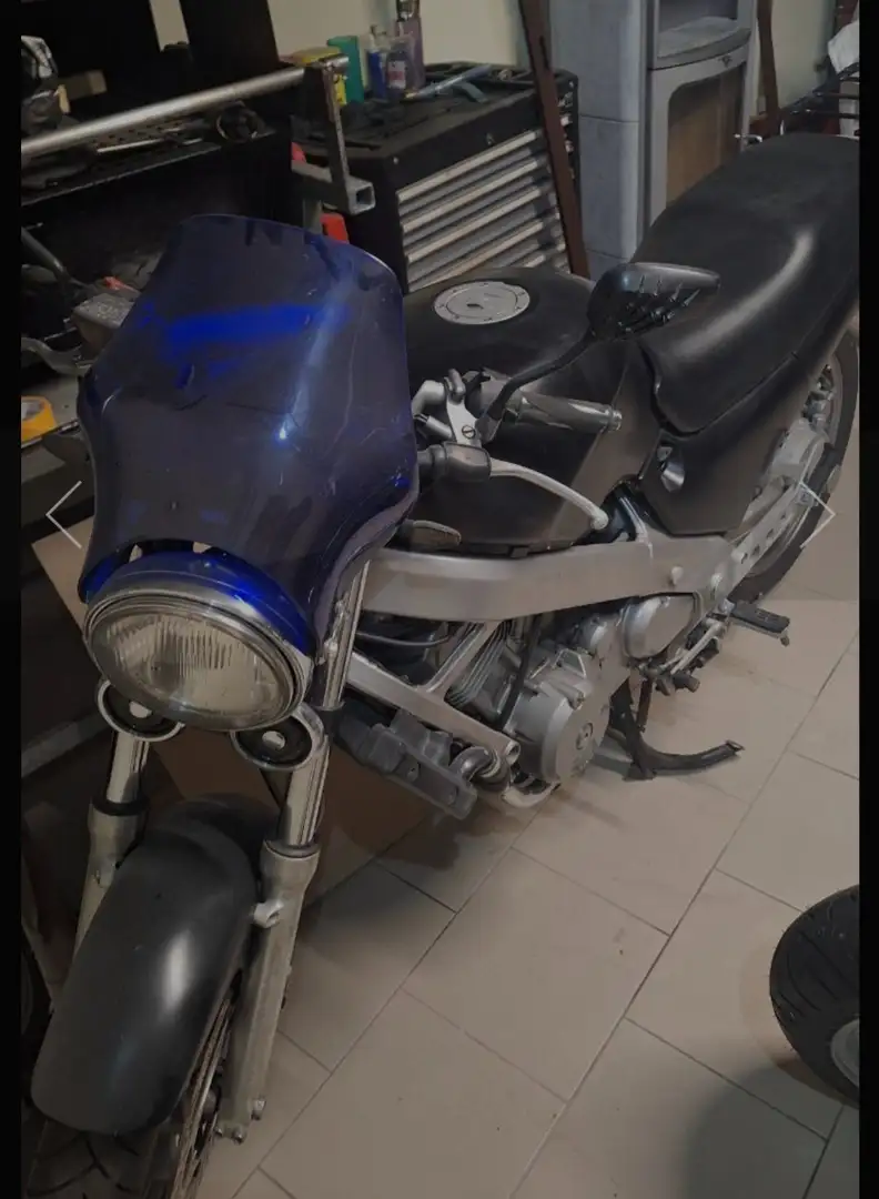 Honda NTV 650 Rc33 Noir - 1