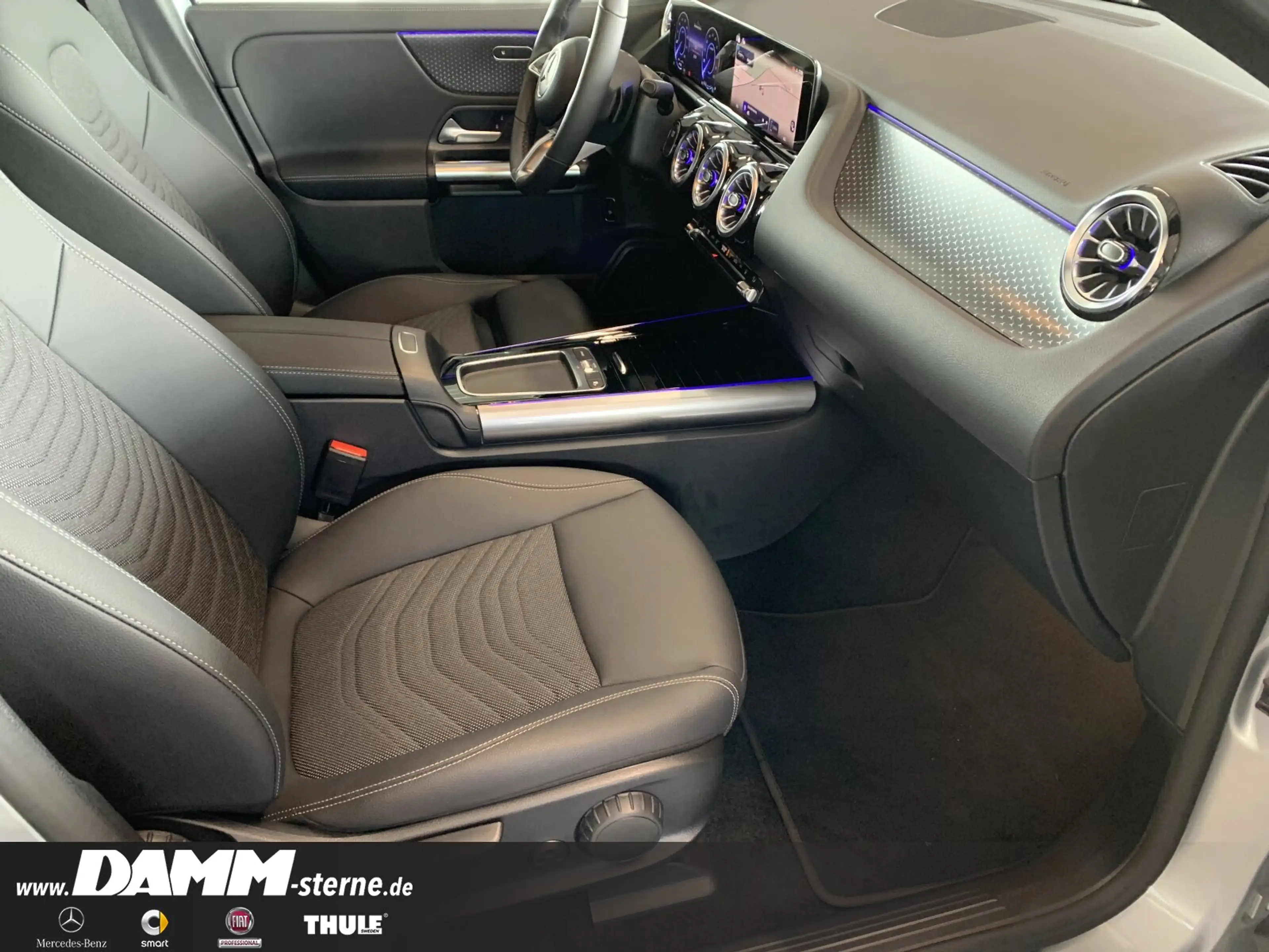 Mercedes-Benz EQA 300 EQA 300 4M Progressive Adv/CarPlay/60 M GA +Flex — photo 12
