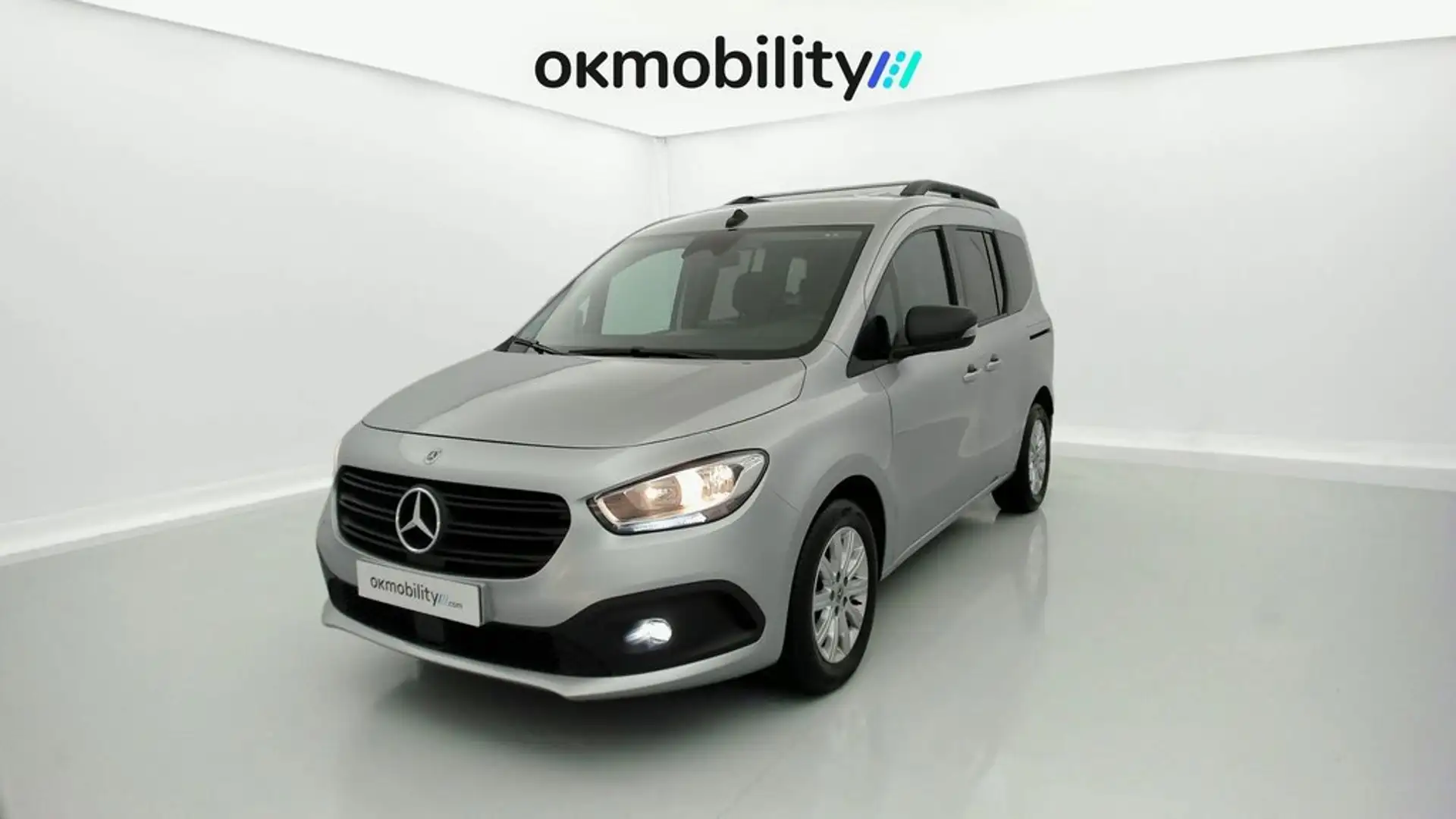 Mercedes-Benz Citan Tourer 110CDI Base Plateado - 1