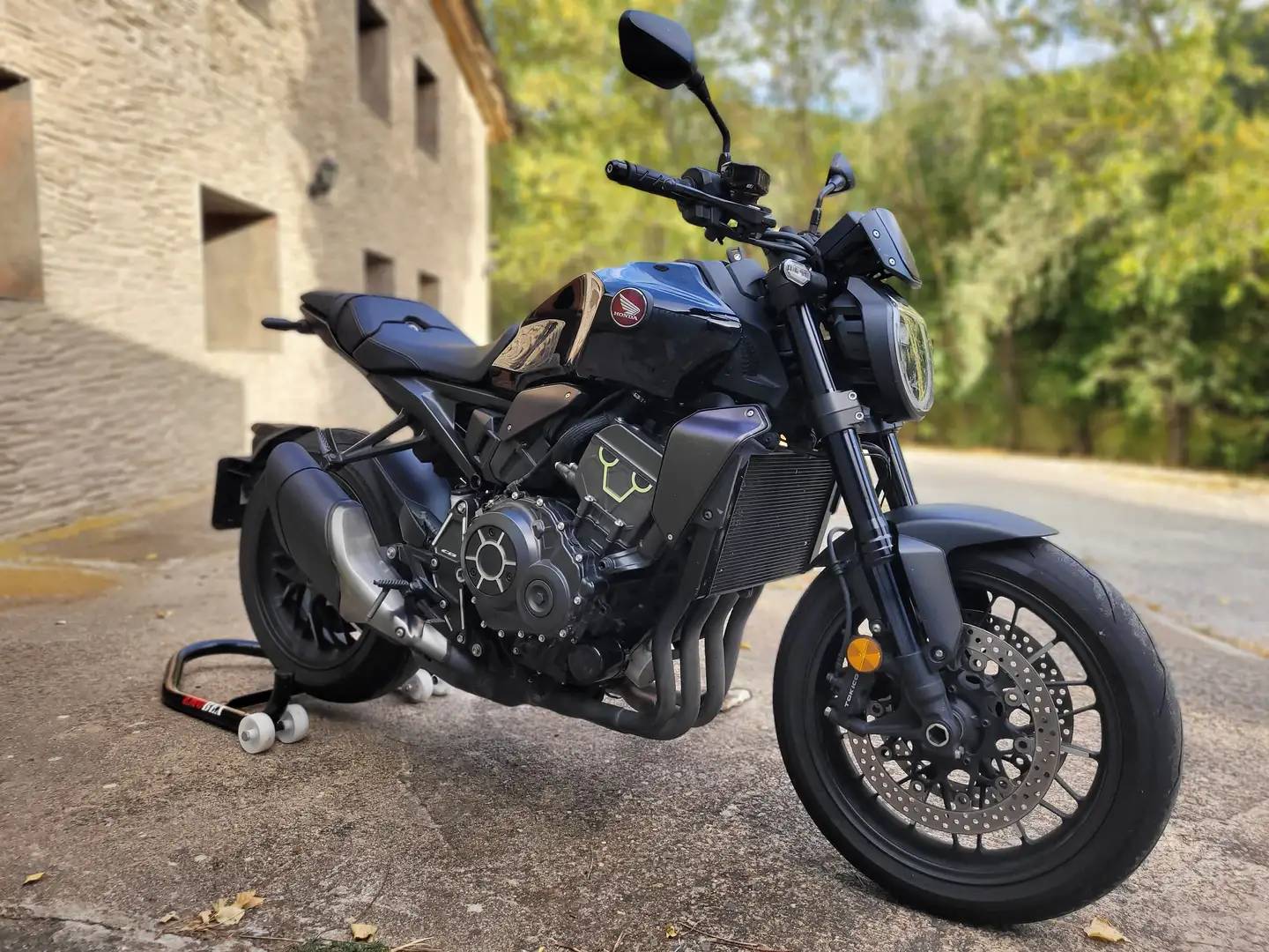 Honda CB 1000 R Black Edition Negro - 2
