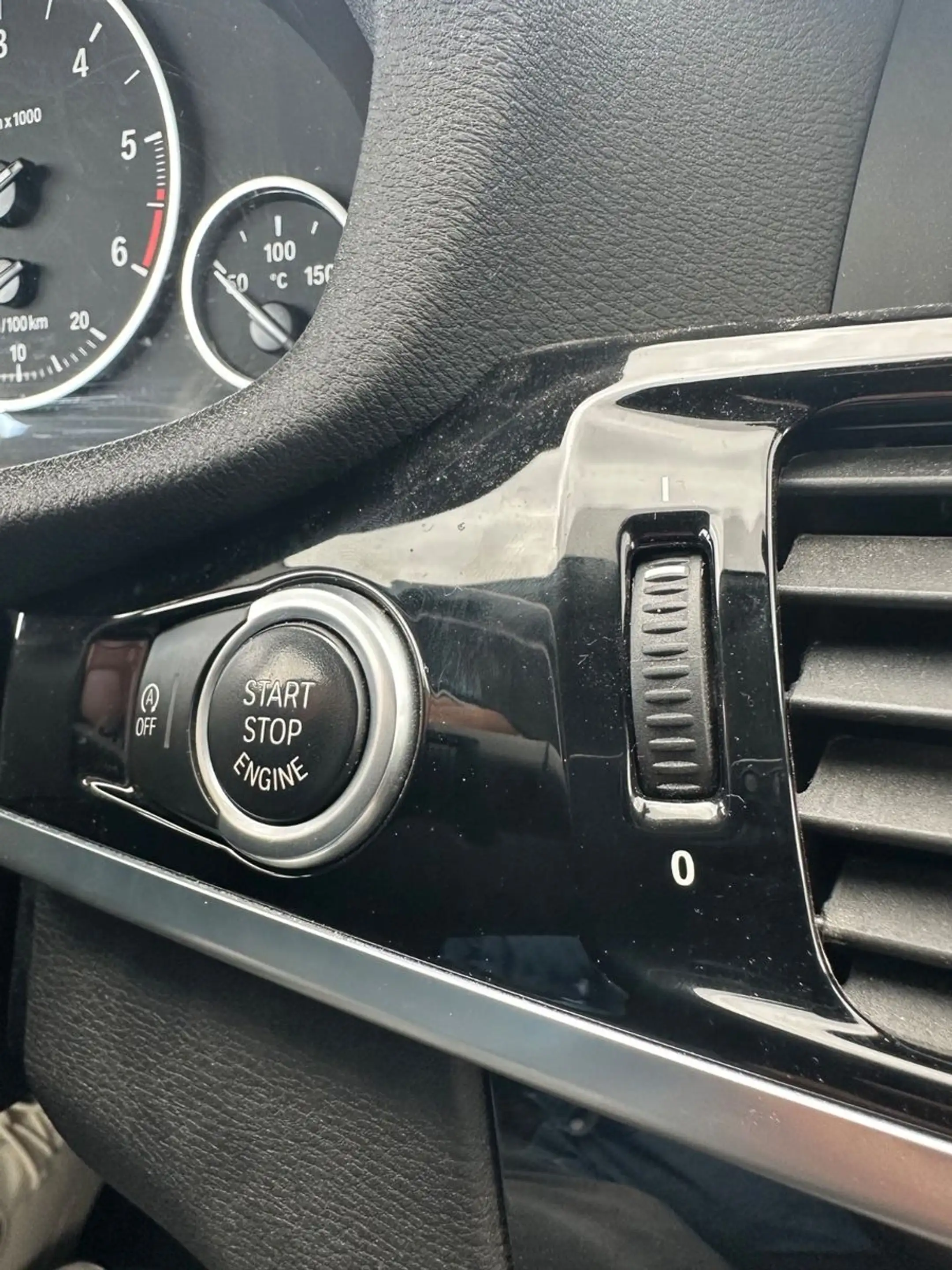 BMW X3 xDrive 20d Automatik PDC AHK 1 Hand — photo 11