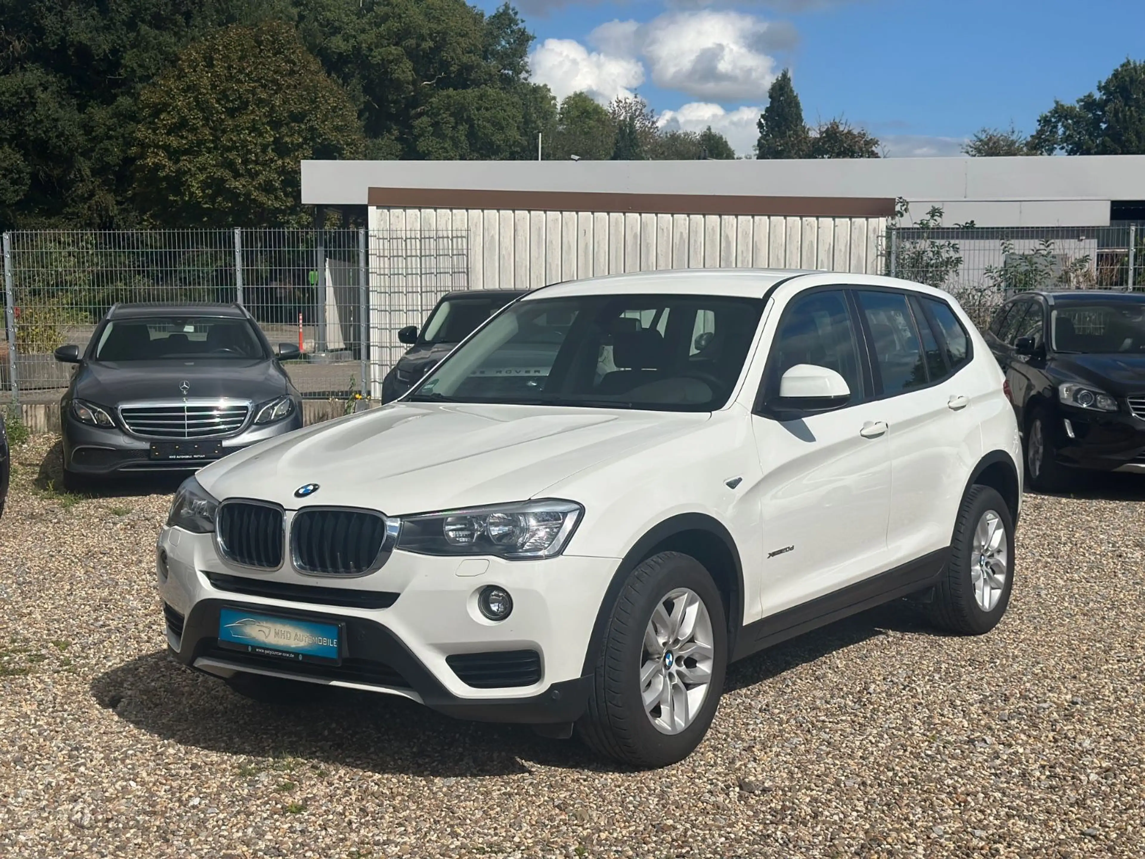 BMW X3 xDrive 20d Automatik PDC AHK 1 Hand