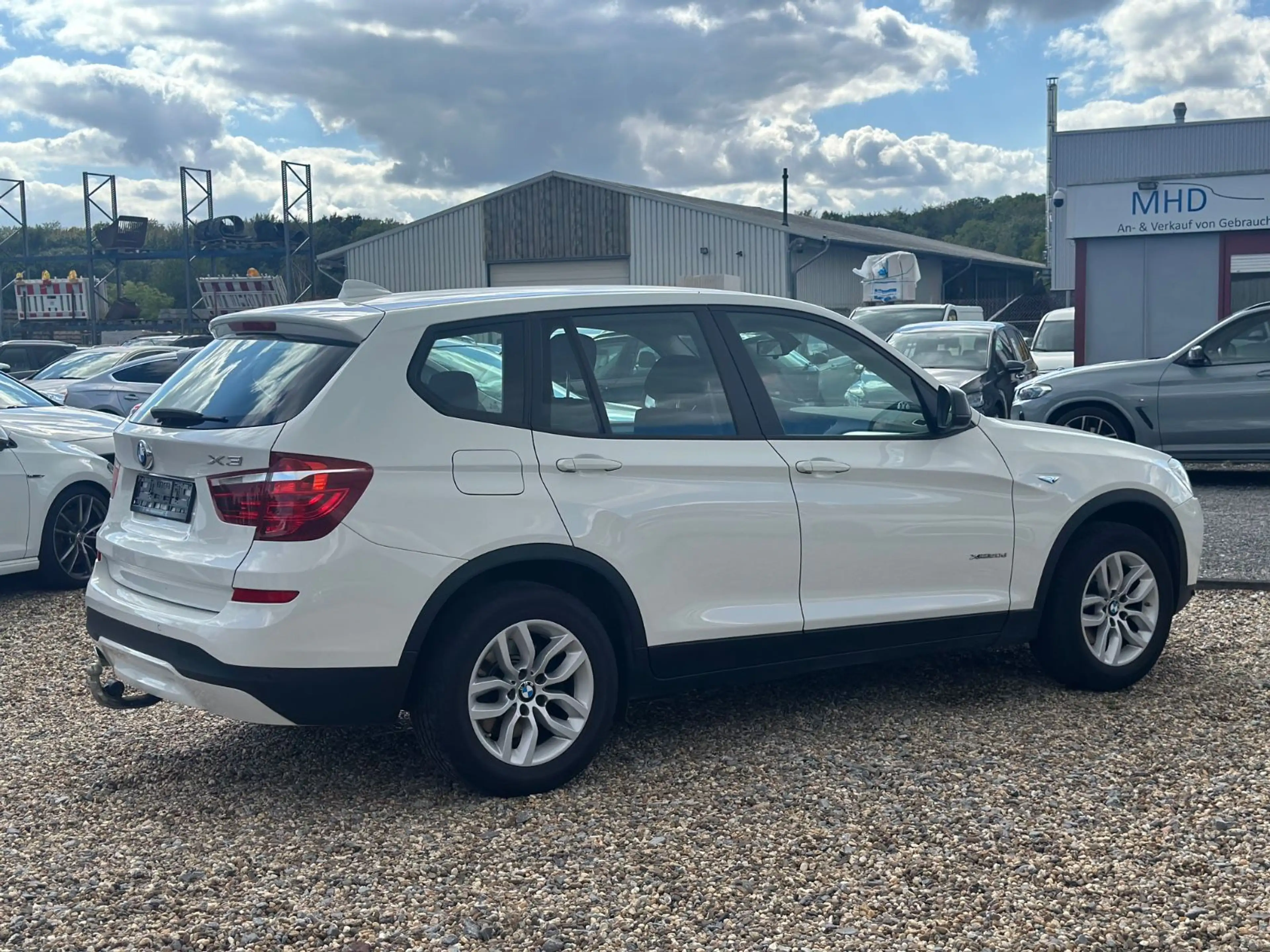 BMW X3 xDrive 20d Automatik PDC AHK 1 Hand — photo 4