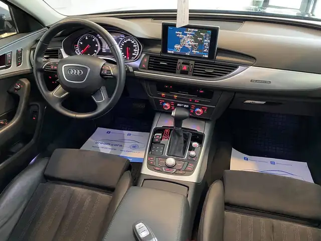 Audi A6 view 29