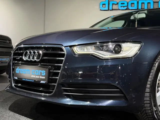 Audi A6 view 16