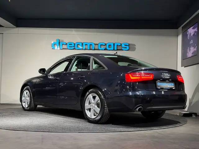 Audi A6 view 3