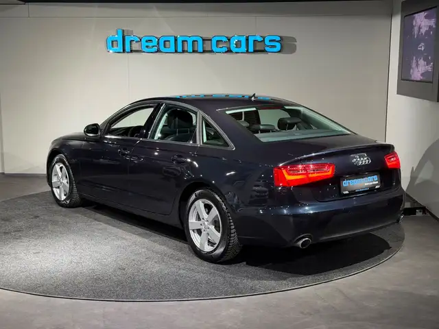 Audi A6 view 9