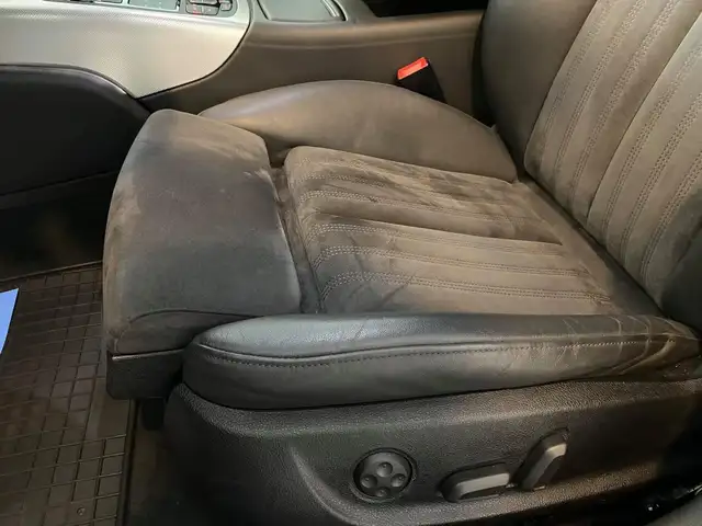 Audi A6 view 21