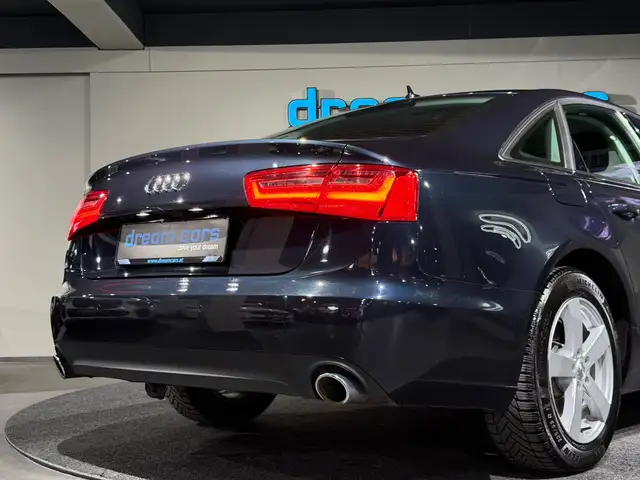 Audi A6 view 7
