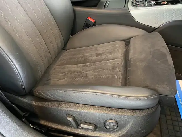 Audi A6 view 26