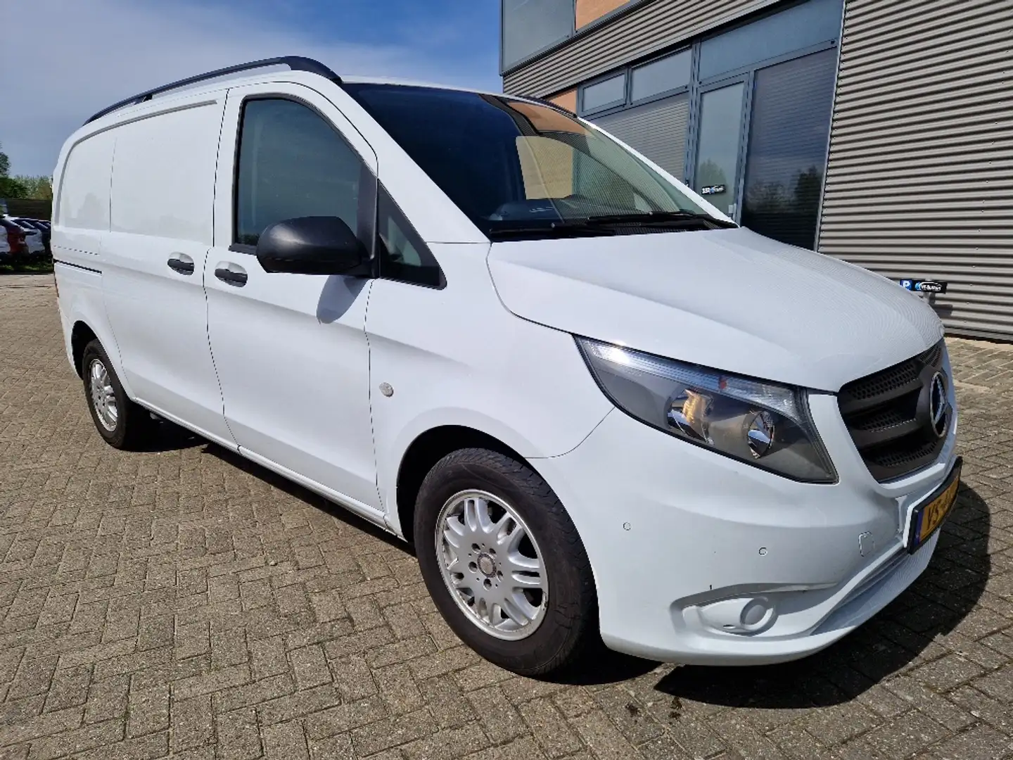 Mercedes-Benz Vito 114 CDI automaat MARGE airco cruise EEN ECHTE! 999 Wit - 2