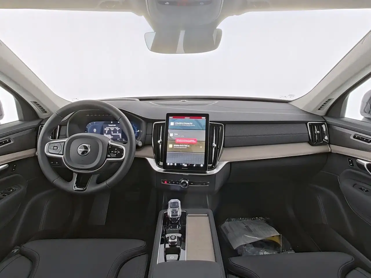 Volvo XC90 T8 Ultra Dark Recharge Plug-In Hybrid AWD 5