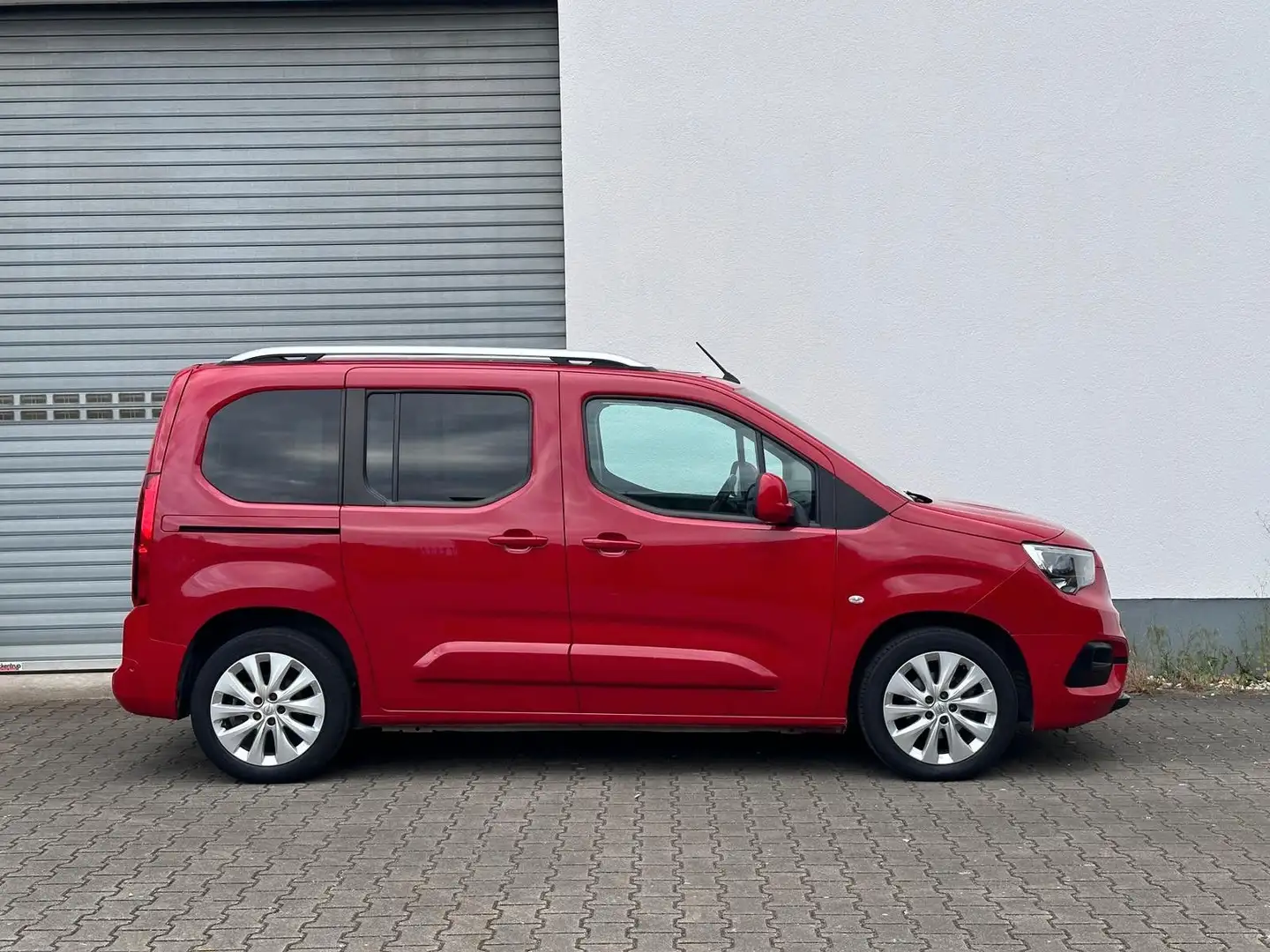 Opel Combo Life E Innovation*TÜV neu Rot - 2
