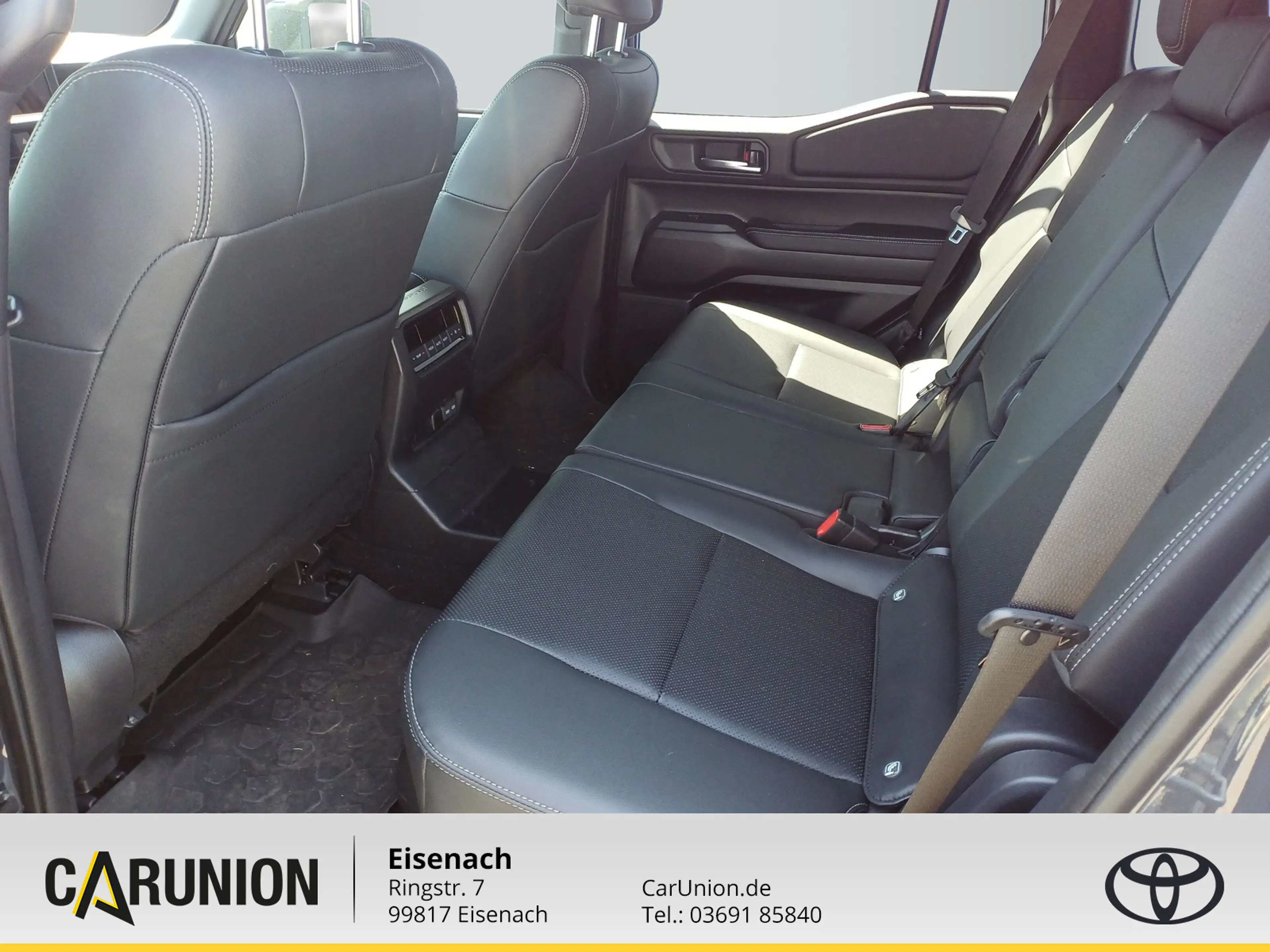 Toyota Land Cruiser Cruiser 2.8 D4-D Executive 4x4 EURO 6d) — photo 8