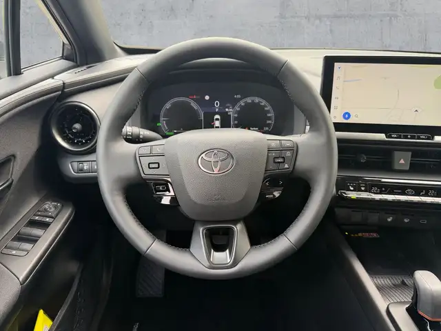 Toyota C-HR view 10