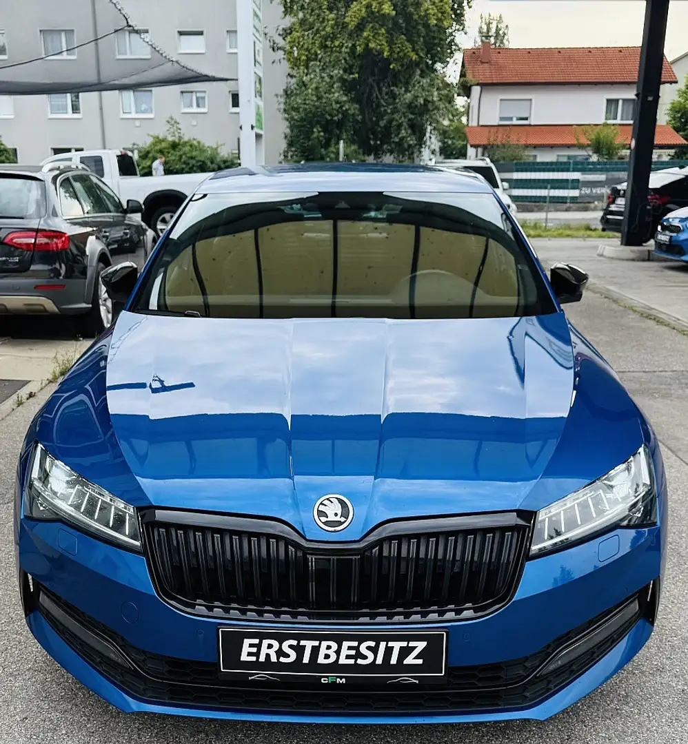 Skoda Superb 2,0 TDI Sportline DSG Blau - 1