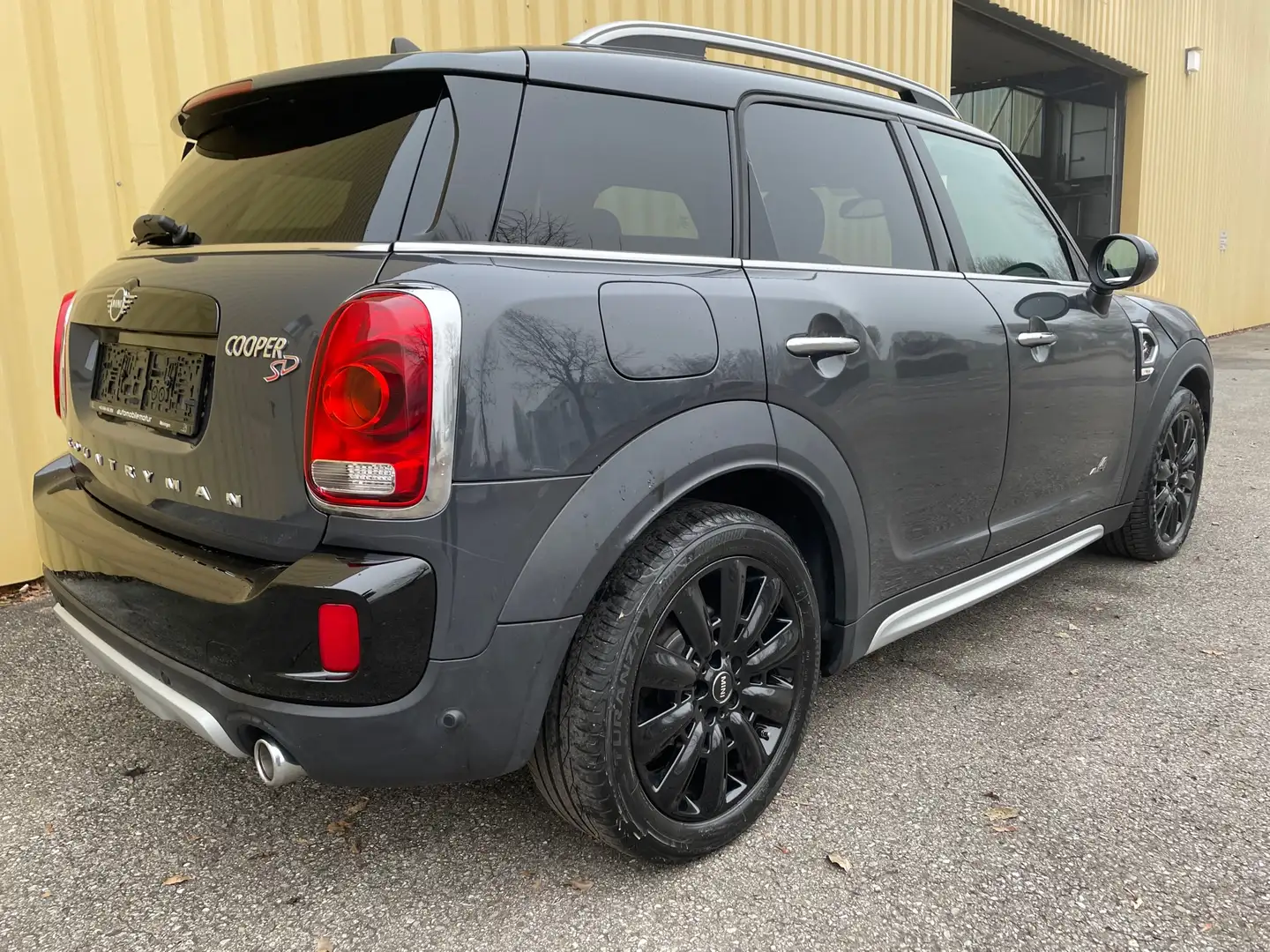 MINI Cooper SD Countryman ALL4 Automatik 1.Besitz Grau - 2